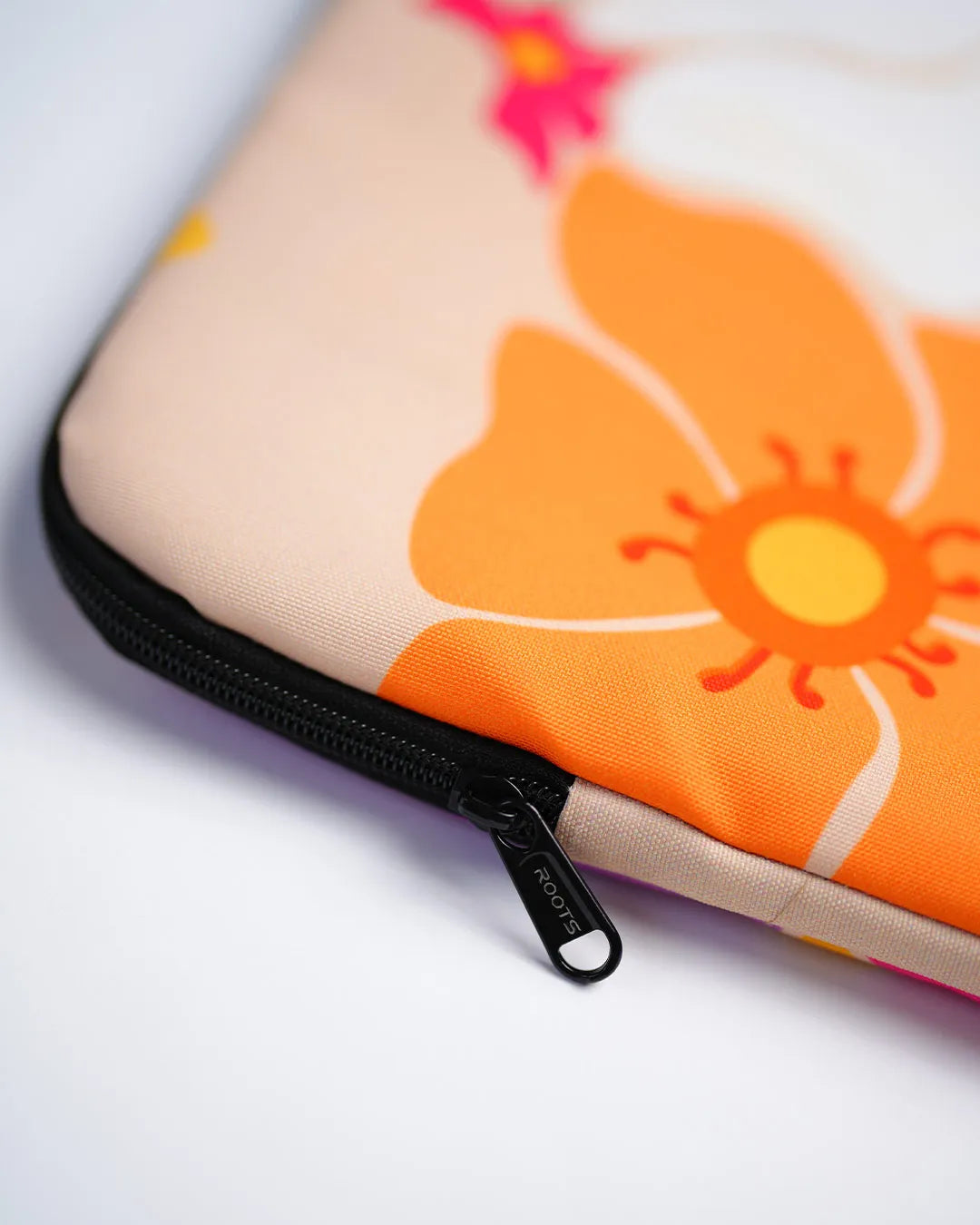 Floral Fusion - Laptop Sleeve - Rootieland