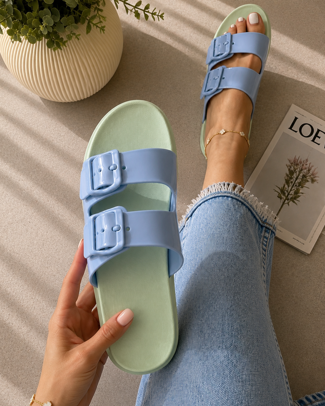 Cutout Slide - Blue/Mint