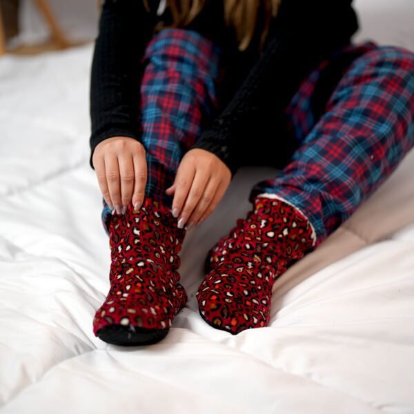 Fluffies Winter Slipper - Leopard Print / Burgundy