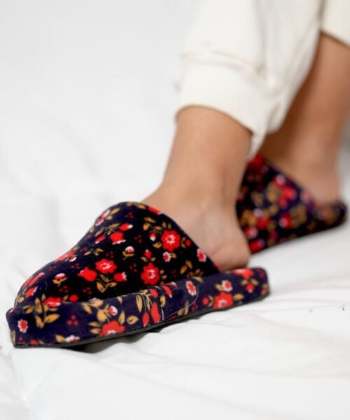 Fluffies Winter Slipper – Floral Red