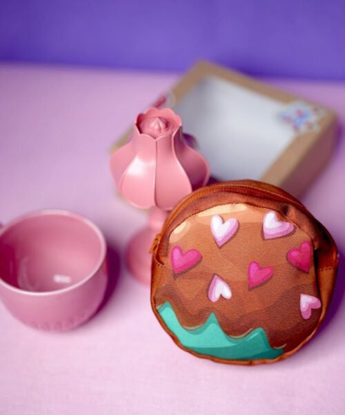 Makeup Pouch – Chocolate Hearts 🍫