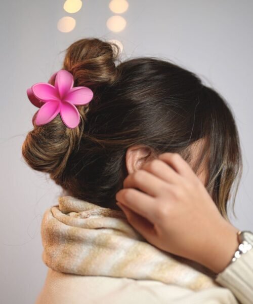 Hawaiian Flower Claw Clip – Pink